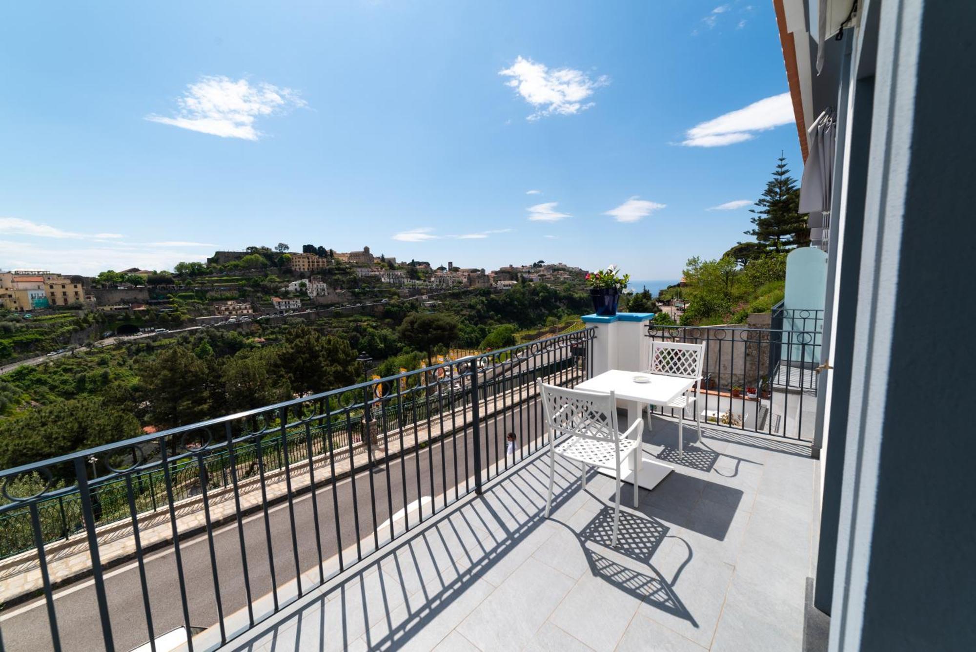 Suites In The Amalfi Coast - Guesthouse With Terrace Near Amalfi - Breathtaking View Of Ravello Scala Exteriér fotografie