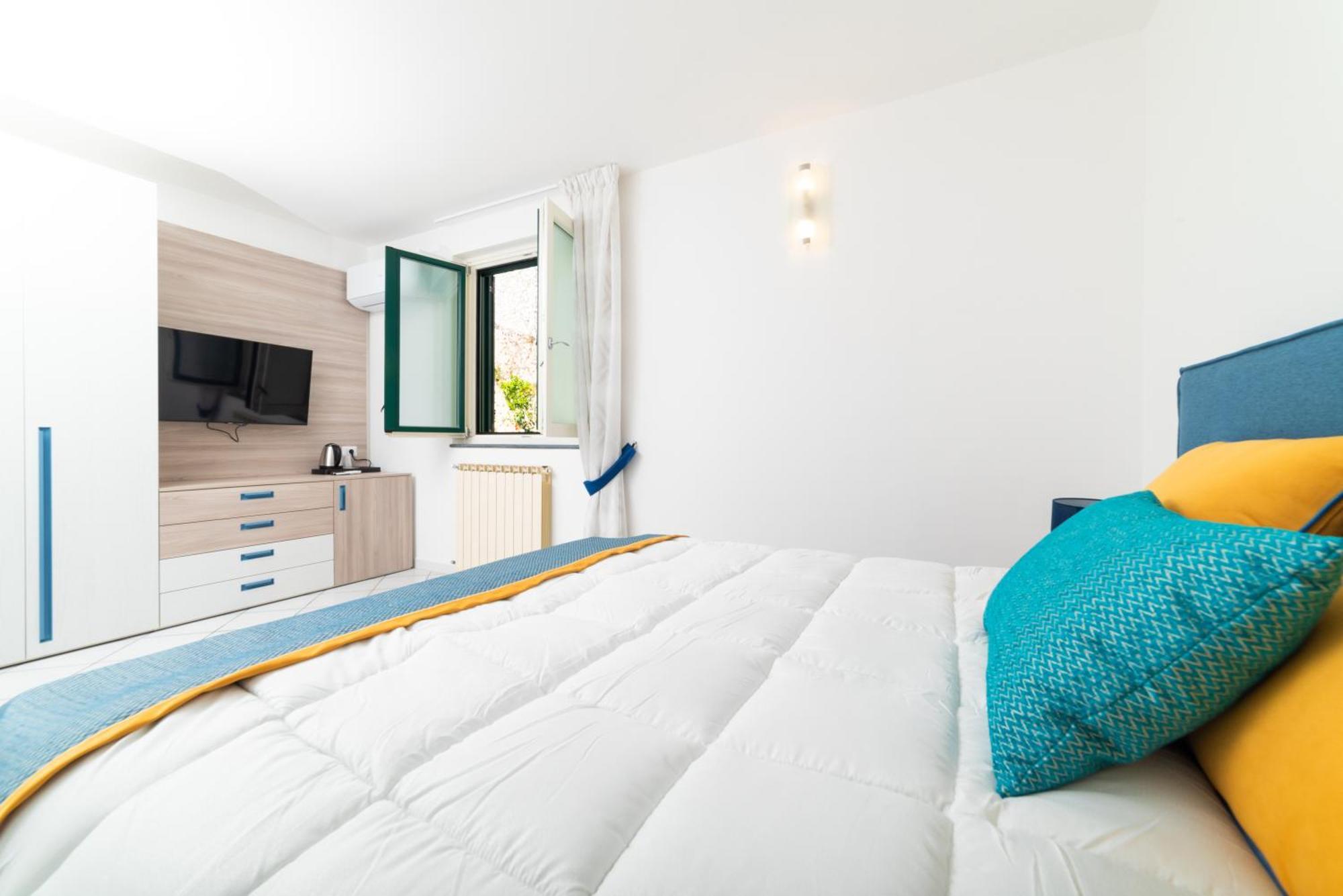 Suites In The Amalfi Coast - Guesthouse With Terrace Near Amalfi - Breathtaking View Of Ravello Scala Exteriér fotografie